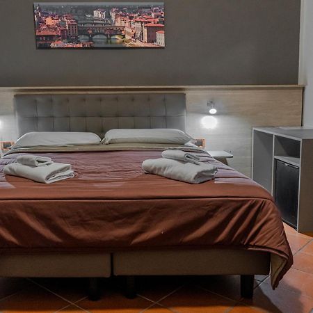 La Rosa Di Firenze B&B Екстер'єр фото